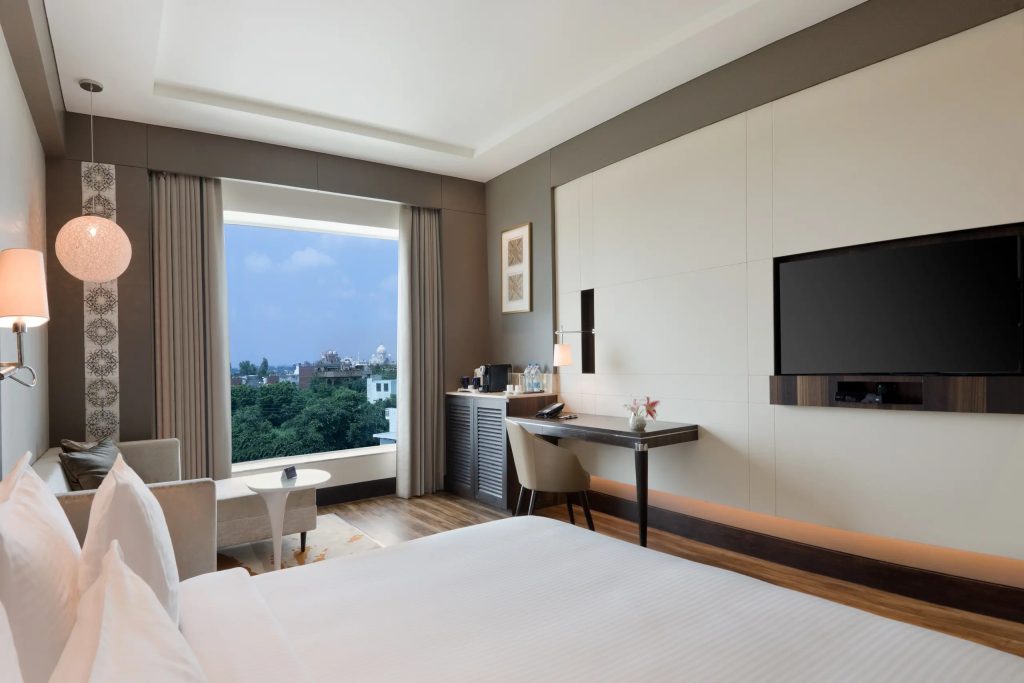 Taj Hotel & Convention Centre bad room Taj Hotel & Convention Centre bad room
