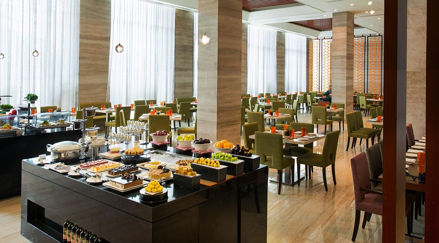 Courtyard by Marriott Bengaluru Outer Ring Road Restaurant Courtyard by Marriott Bengaluru Outer Ring Road Restaurant