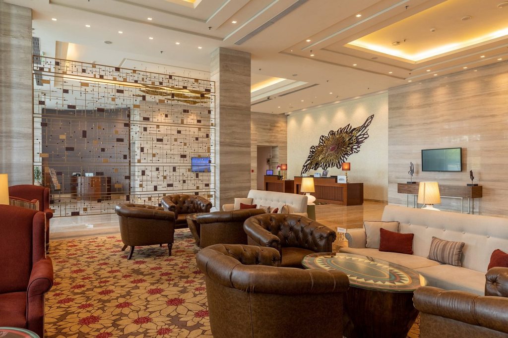 Hilton, Chennai lobby seating area Hilton, Chennai lobby seating area