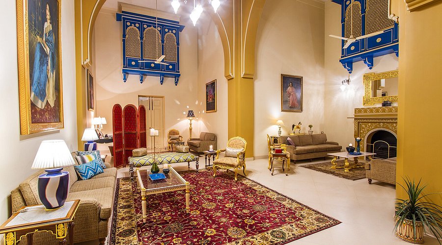 Gaj Kesri Palace inner view