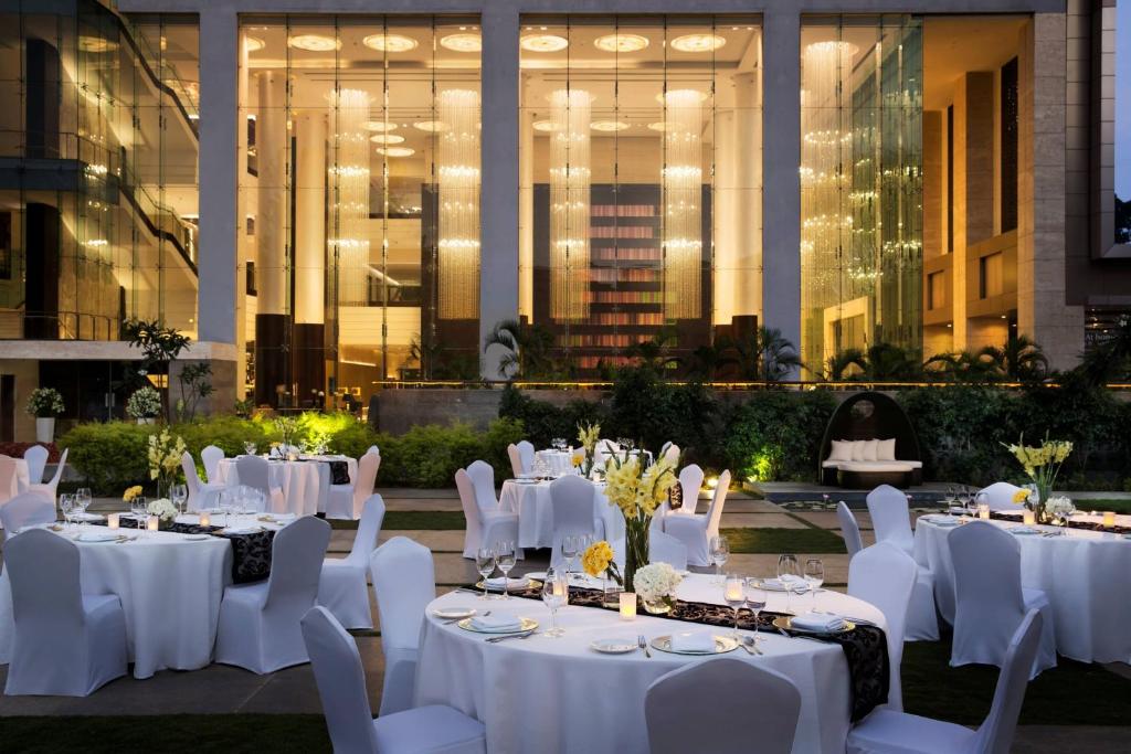 JW Marriott Hotel Bangalore Outdoor Dining JW Marriott Hotel Bangalore Outdoor Dining