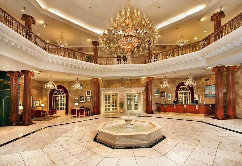 itc-windsor lobby