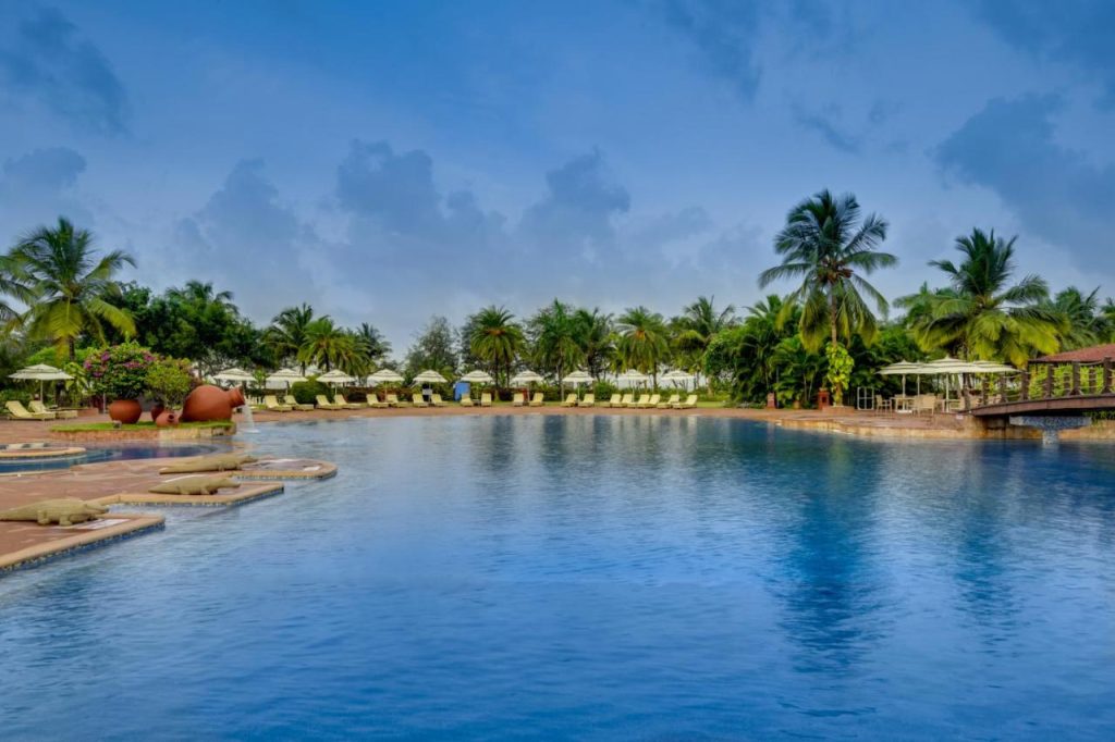 Open pool area of the lalit