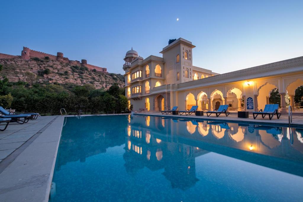 Mundota Palace, Jaipur Pool