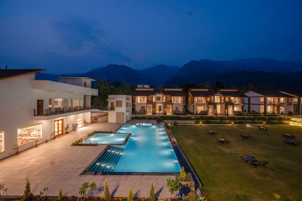 Evara Jim Corbett Pool