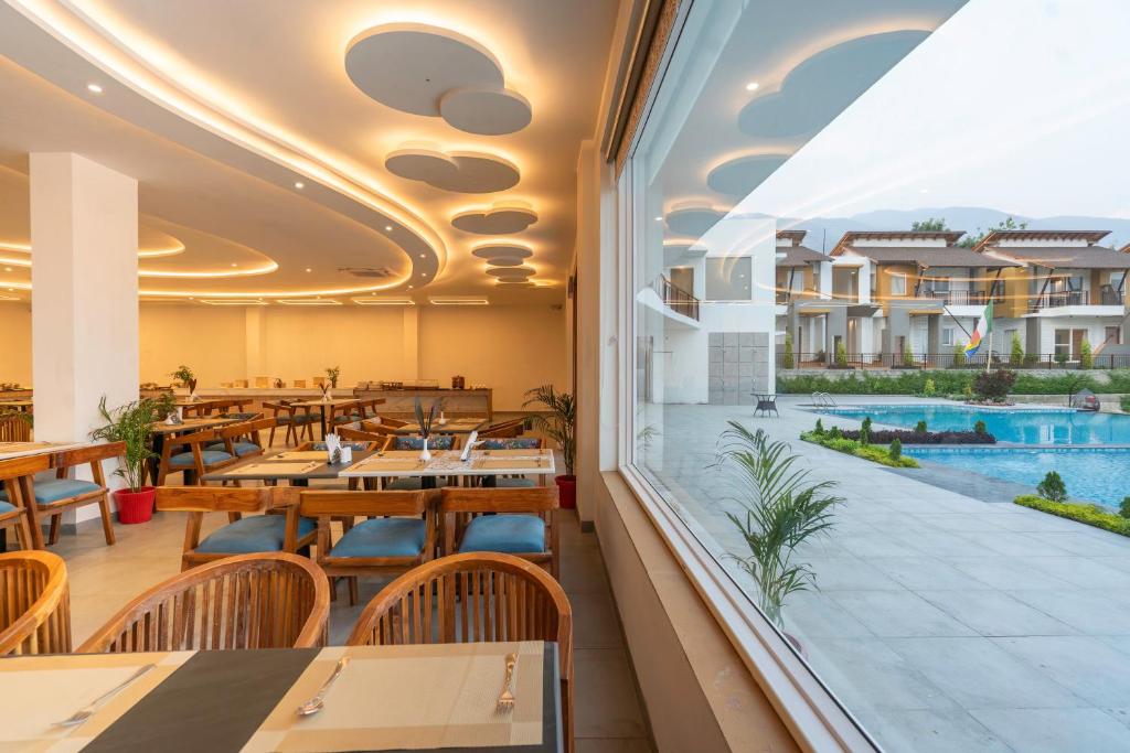 restaurant of Evara, Jim Corbett