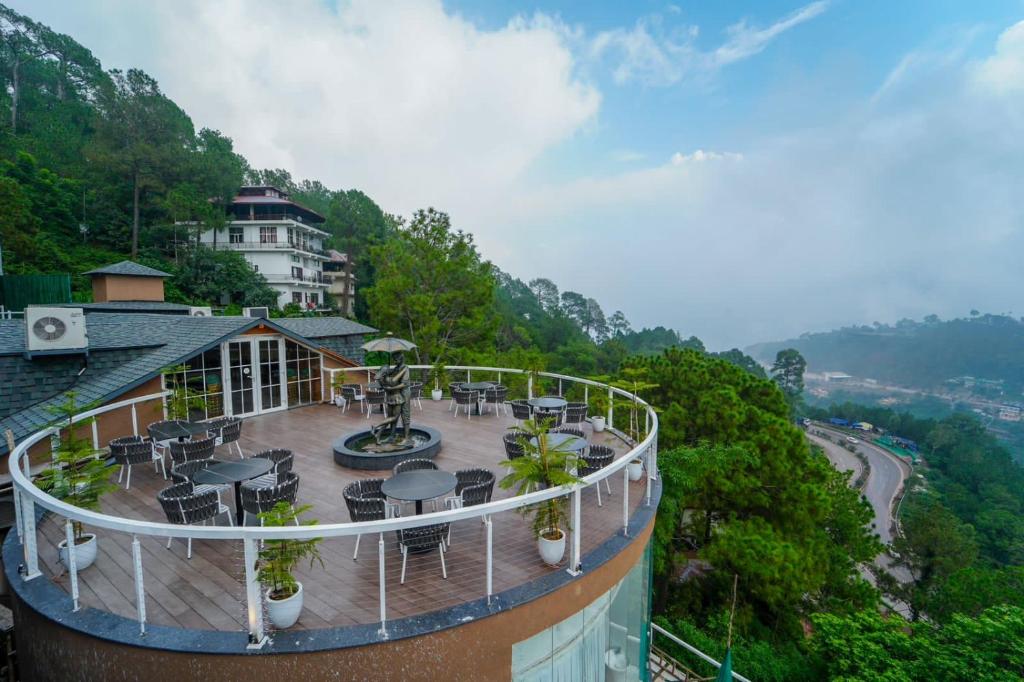 Anantam, Kasauli Outside View