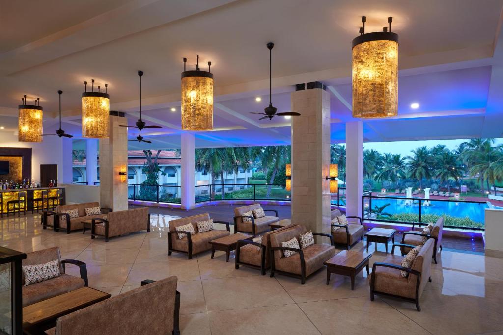 Holiday Inn Resorts Sitting Area