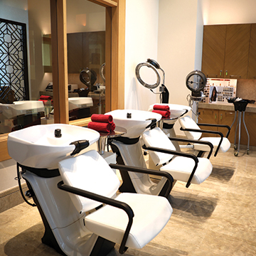 ITC Kohenur Hyderabad Saloon