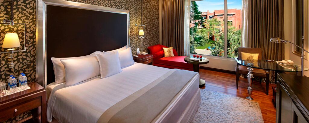 ITC Rajputana Jaipur Bedroom