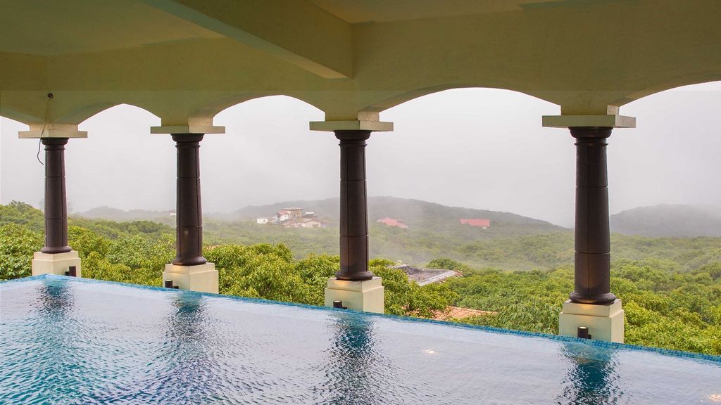 Le Meridien Mahabaleshwar Balkani