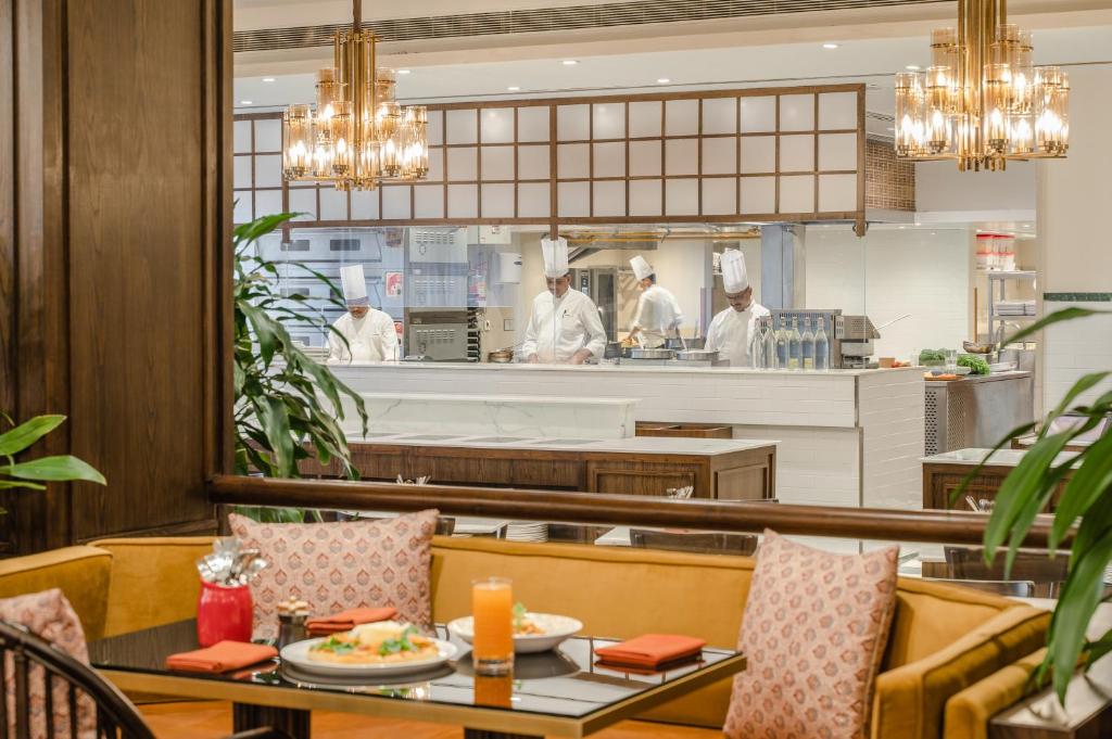 President, Mumbai - Dinning