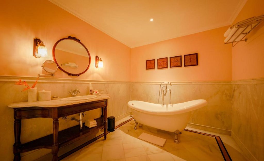 Raajkutir, Kolkata Bathroom Raajkutir, Kolkata Bathroom