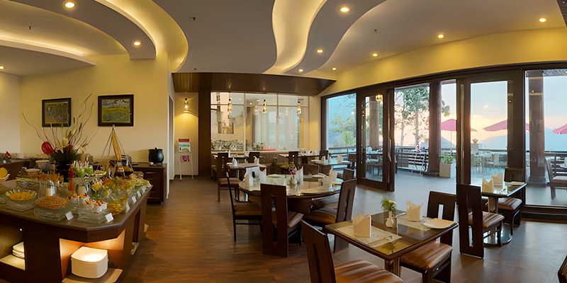 Royal Orchid Fort Resort Mussoorie Restaurant