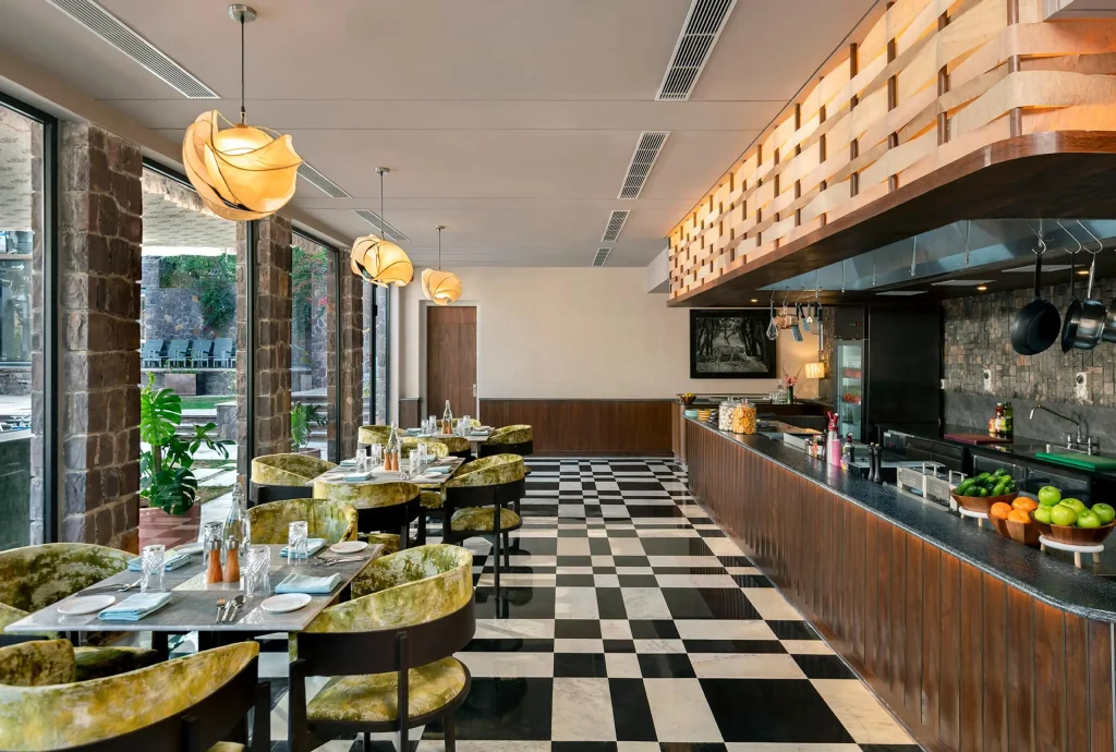 TAJ SAWAI RANTHAMBHORE Dining