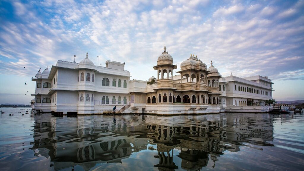Taj Lake Palace, Udaipur Taj Lake Palace, Udaipur
