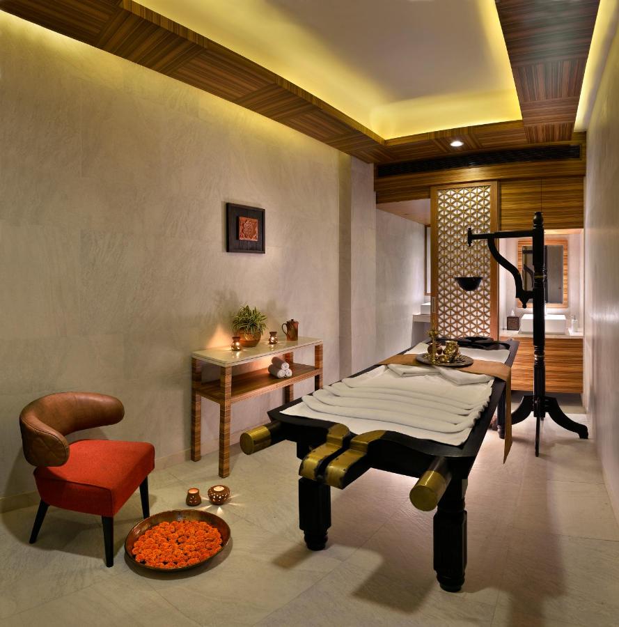 The Lalit Great Eastern Kolkata Spa