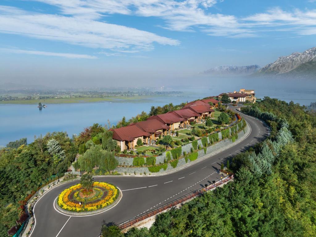 Vivanta Dal View, Kashmir View Vivanta Dal View, Kashmir View