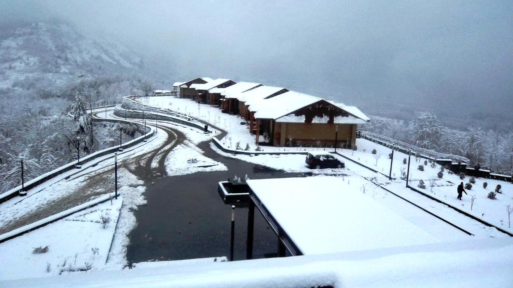 Vivanta Dal View Kashmir Vivanta Dal View Kashmir
