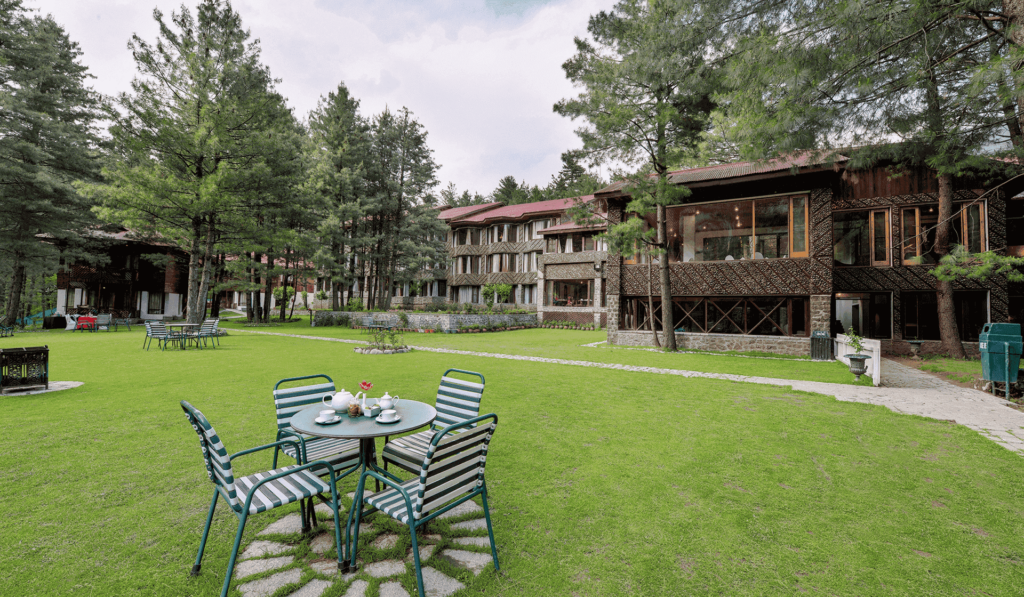 Welcomhotel Pine N Peak Kashmir Outside View Welcomhotel Pine N Peak Kashmir Outside View