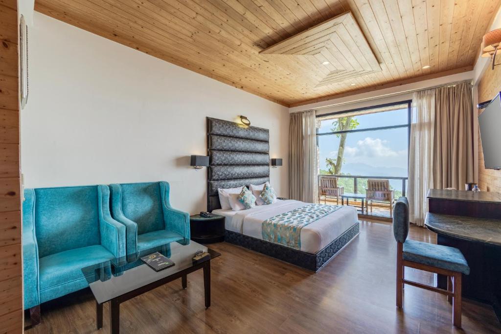 Winnies Holiday Resort & Spa, Kasauli Bedroom