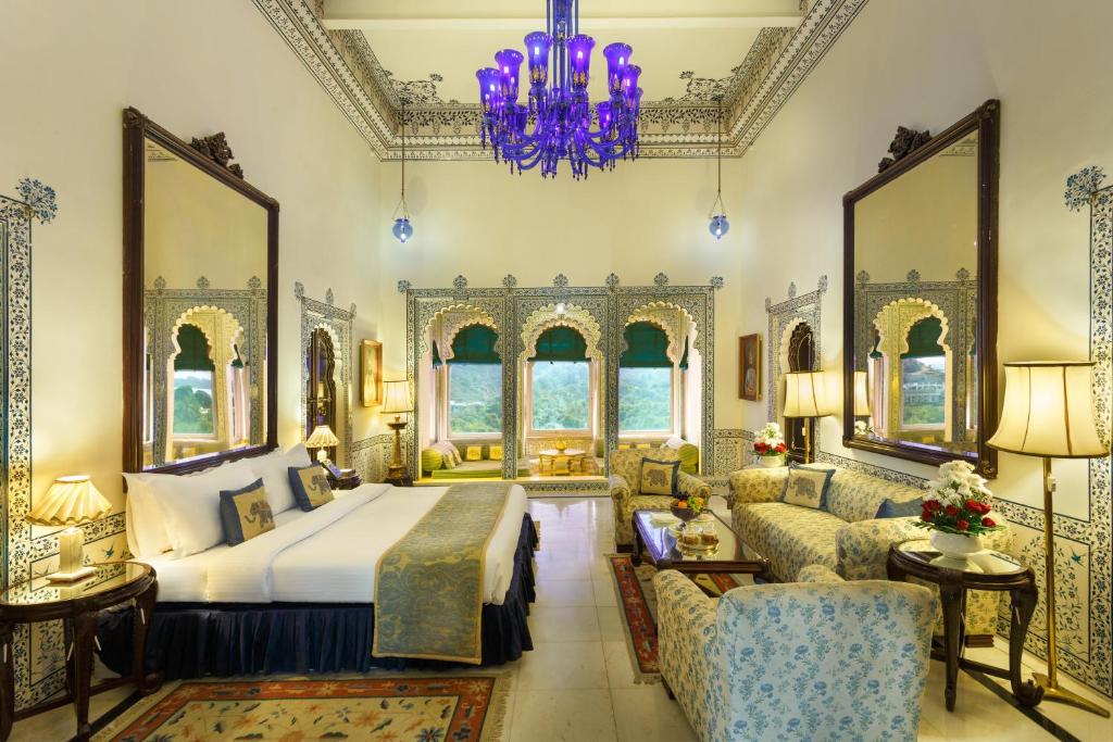 Shiv Niwas Udaipur Bedroom