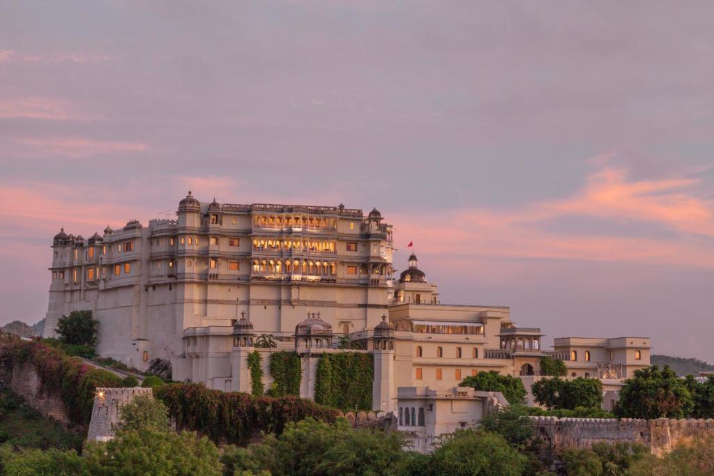 Raas Devigarh Udaipur Raas Devigarh Udaipur