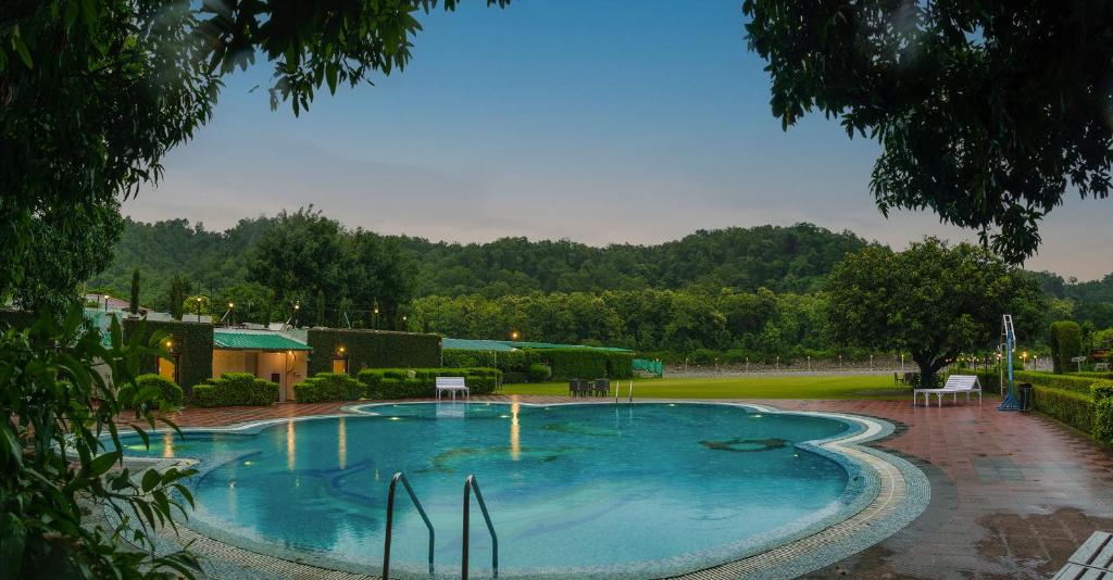 swimming pool of Wood Castle Corbett swimming pool of Wood Castle Corbett