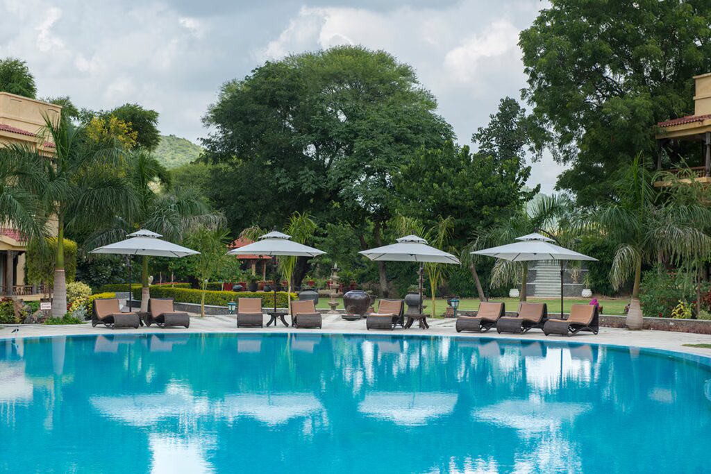 Royal-Retreat Resort Pool