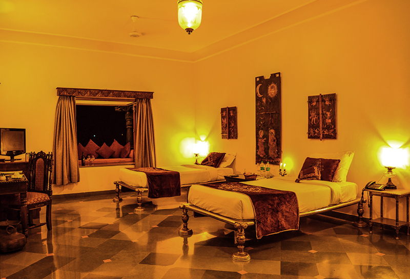 Royal-Retreat Resort Bedroom