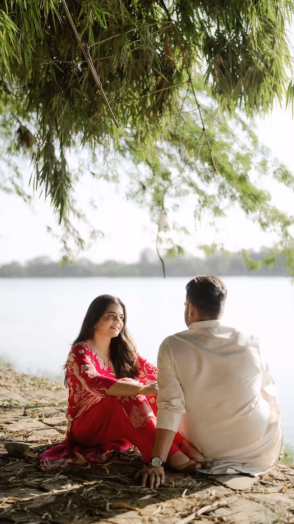 Pre Wedding Shoot Looking at the Same Thing